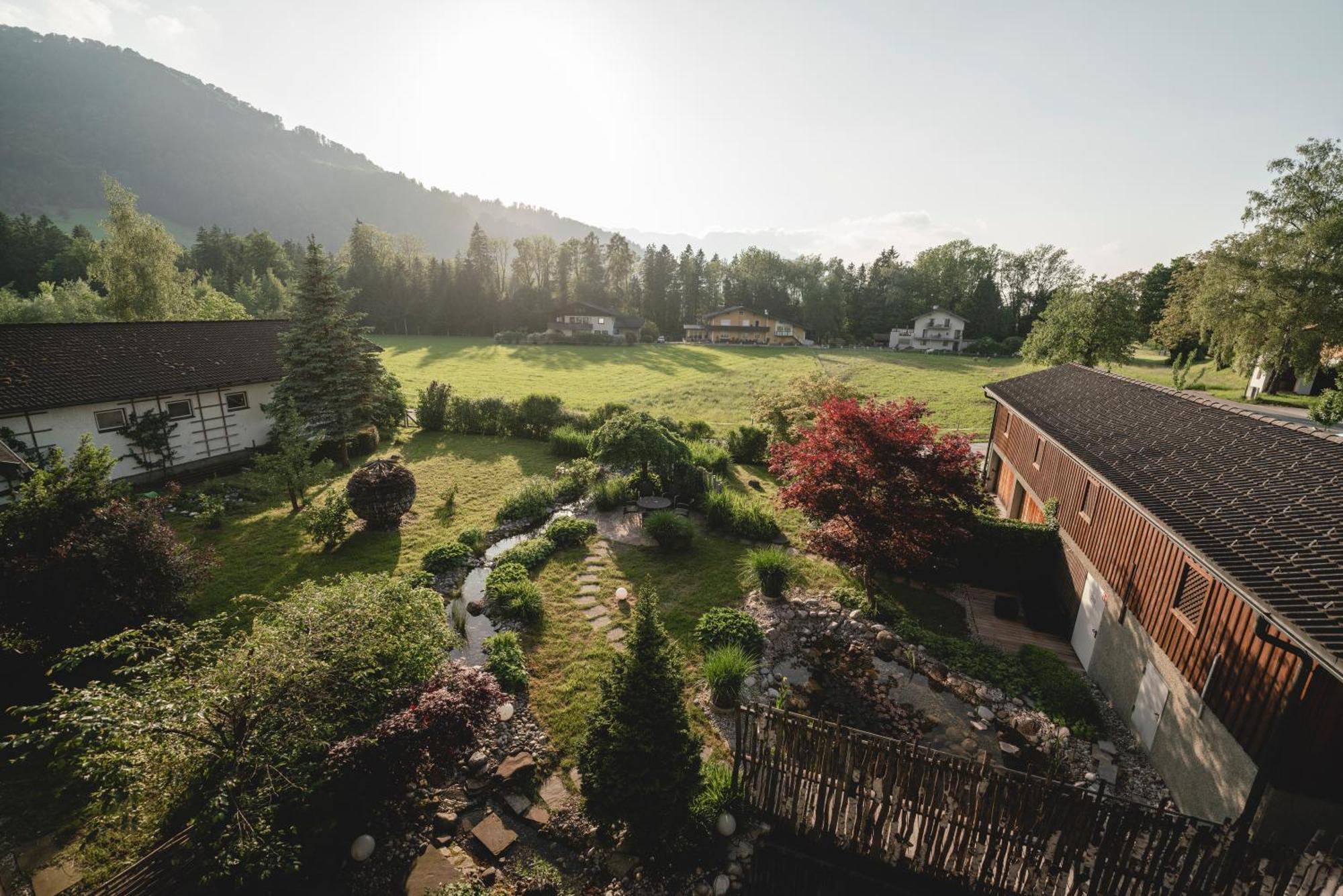 Langwies Genussherberge Hallein Exterior photo